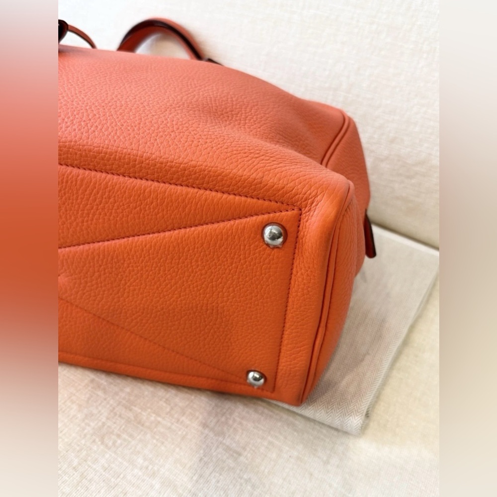 HERMES Victoria 35 Bag Clemence Leather Orange Poppy Palladium Hardware - Picture 8 of 16
